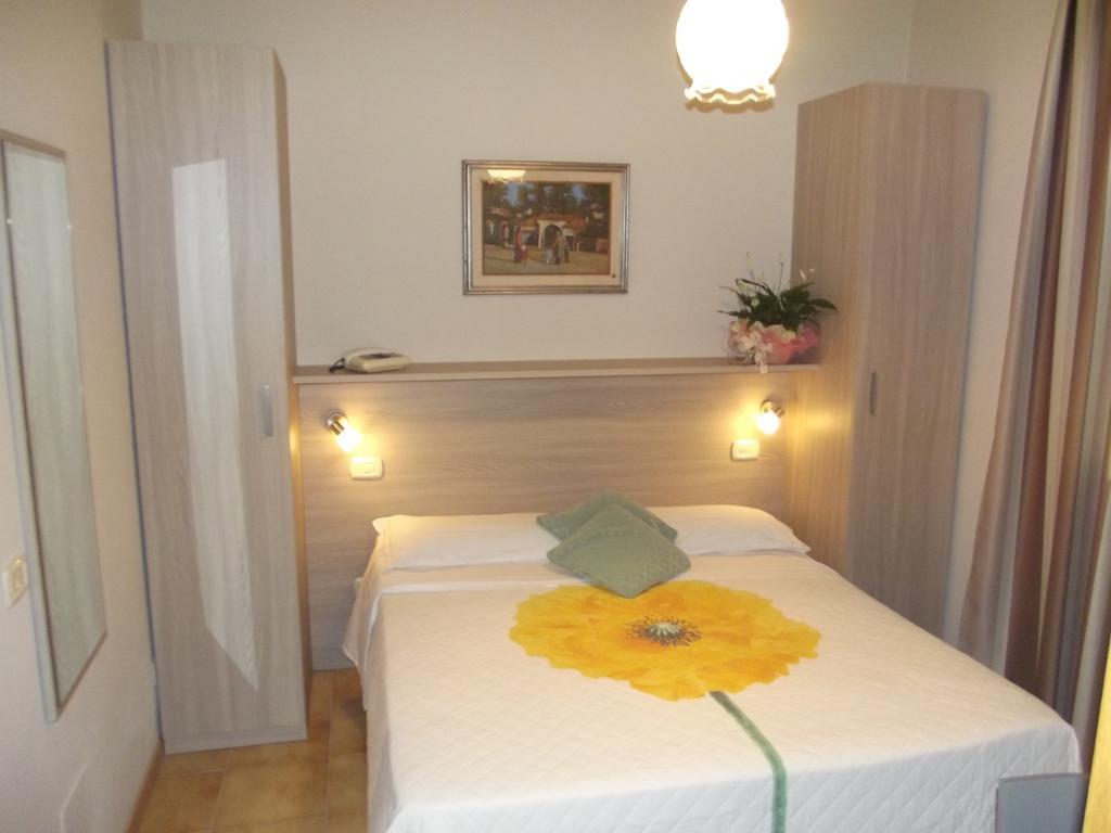 Hotel Piccadilly Монтекатини-Терме Экстерьер фото